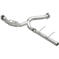 MagnaFlow Direct Fit Catalytic Converter 2007-2008 Ford Expedition/Navigator V8-5.4L