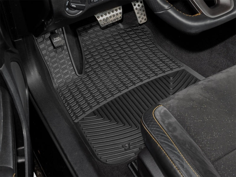WeatherTech 17-23 Chrysler 300 1st Row Front All-Weather Floor Mats - Black