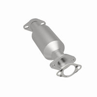 MagnaFlow Direct Fit Catalytic Converter California Grade 87-90 Mitsubishi Van 2.4L