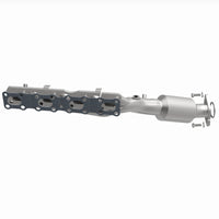 MagnaFlow 05-06 Nissan Titan 5.6L Direct Fit Converter