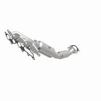 MagnaFlow Direct Fit Catalytic Converter 08-09 Ford Focus 2.0L
