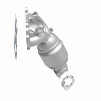 MagnaFlow Direct Fit Catalytic Converter 11-12 Kia Sedona 3.5L OEM Grade Manifold