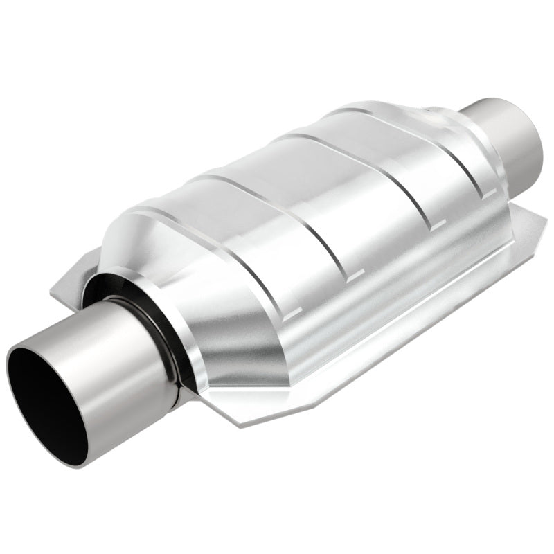 MagnaFlow Univ Cat Conv 2.25in Inlet/Outlet Ctr/Ctr Oval 01-04 Sequoia/03-04 Tundra 4.7L D/S-P/S