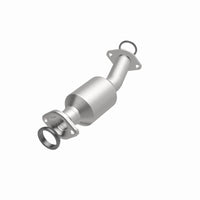 MagnaFlow 2011 Toyota Sienna 3.5L Direct Fit Converter