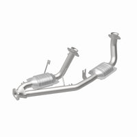 MagnaFlow Direct Fit Catalytic Converter 96-99 Ford Taurus3.0L 50S