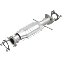 MagnaFlow Direct Fit Catalytic Converter 96-99 S10/Sanoma 4WD 4.3L
