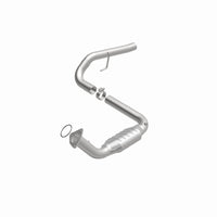 MagnaFlow Direct Fit Catalytic Converter 02-05 Escalade 6.0L Driver Side