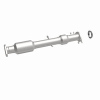 MagnaFlow Direct Fit Catalytic Converter 14-15 Toyota Highlander 3.5L