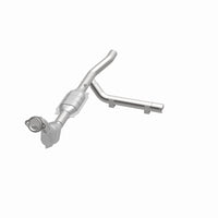 MagnaFlow Direct Fit Catalytic Converter 97-98 Ford Expedition 4.6