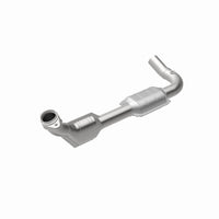 MagnaFlow Direct Fit Catalytic Converter 00-04 Ford E150 4.6L Driver Side