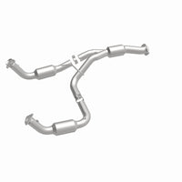 MagnaFlow 12-14 Chevrolet Silverado 2500 HD 6.0L Direct Fit Converter