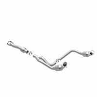 MagnaFlow Direct Fit Catalytic Converter 2011-2014 Express 1500 4.3L Underbody