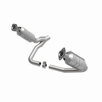 MagnaFlow Direct Fit Catalytic Conv 05-06 Dodge Dakota/2006 Mitsubishi Raider 3.7L Y-Pipe Assembly