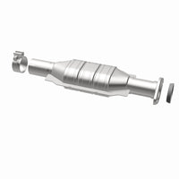 MagnaFlow Direct Fit Catalytic Converter 09-11 Ford Escape 3.0L
