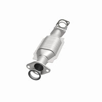 MagnaFlow Direct Fit Catalytic Converter 2003-2006 MONTERO 3.8 L Underbody