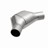 MagnaFlow Universal Catalytic Converter 2.25 inch Angled O/O PC2 Front