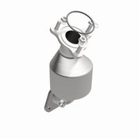 MagnaFlow Direct Fit Catalytic Converter 2010-2011 LaCrosse 3.6 L Underbody