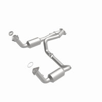 MagnaFlow DF Catalytic Conv OEM 2005 GMC Sierra/Chevrolet Silverado 1500/Cadillac Escalade Underbody