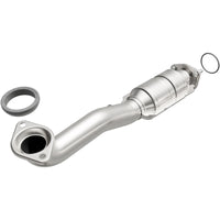 MagnaFlow Direct Fit Catalytic Converter 10-11 Honda CR-V 2.4L