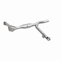 MagnaFlow Direct Fit Catalytic Converter 99-00 Ford F-150 4.2L 50S