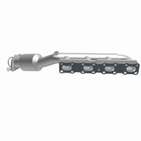 MagnaFlow 2004 Nissan Titan 5.6L Direct Fit Converter
