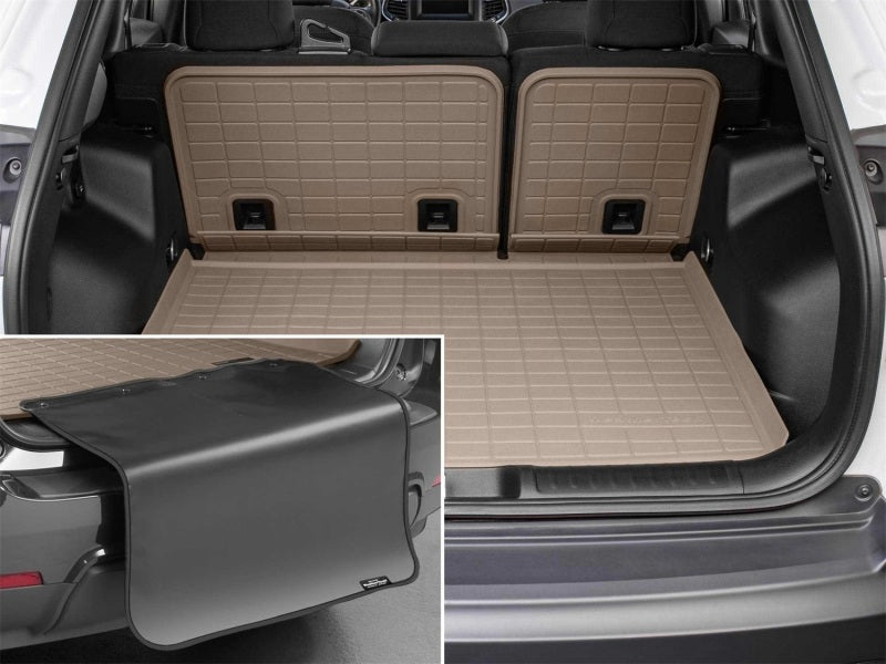 WeatherTech 19-22 Jeep Cherokee (Crgo FL on High) Seatback Cargo Liner HP w/Bumper Protector - Tan