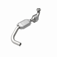 MagnaFlow Direct Fit Catalytic Converter 03 Lincoln Navigator 5.4L