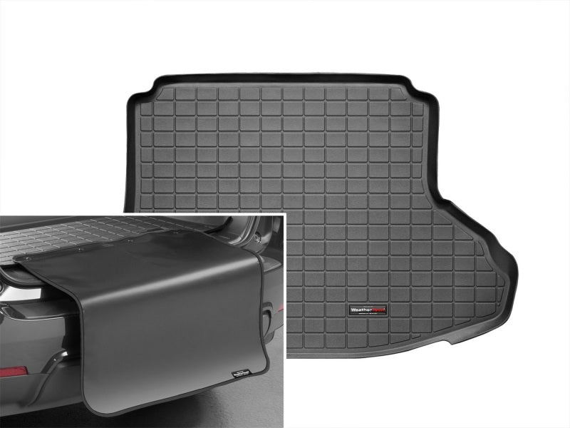 WeatherTech 04-09 Toyota Prius Cargo Liner w/ Bumper Protector - Black