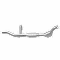 MagnaFlow Direct Fit Catalytic Converter 97-98 Ford Expedition 4.6