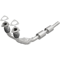 MagnaFlow Direct Fit Catalytic Converter 02-05 Golf 2.8L Underbody