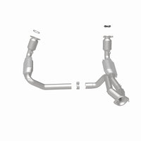 MagnaFlow Direct Fit Catalytic Converter 99-00 Chevy Pickups 4.3L