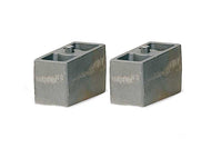 Fabtech 4in Front Leaf Spring Block Kit - 3in Wide w/Bump Stop