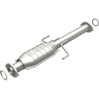 MagnaFlow Direct Fit Catalytic Converter 01-04 Toyota Tacoma 3.4L Rear