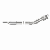 MagnaFlow Direct Fit Catalytic Converter 2012-2015 Passat (B7) 3.6L V6 OEM Grade