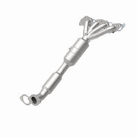 MagnaFlow Direct Fit Catalytic Converter 08-09 Ford Focus 2.0L