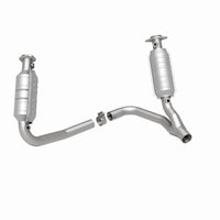 MagnaFlow Direct Fit Catalytic Conv 05-06 Dodge Dakota/2006 Mitsubishi Raider 3.7L Y-Pipe Assembly