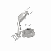 MagnaFlow Direct Fit Catalytic Converter 00-03 Ford Taurus 3.0 Front