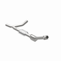 MagnaFlow Direct Fit Catalytic Converter 00-04 Ford E150 4.6L Passenger Side