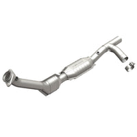 MagnaFlow Direct Fit Catalytic Converter 99-02 Expedition 5.4L 4wd
