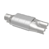 MagnaFlow Universal Catalytic Converter 2.5/2 single/dual O2 OEM