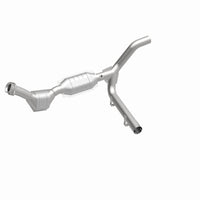 MagnaFlow Direct Fit Catalytic Converter 97-98 Ford F-150 4.6L