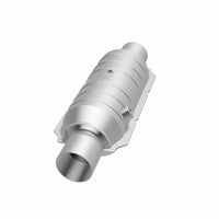 MagnaFlow Universal Catalytic Converter 2.50 OEM Angled O2