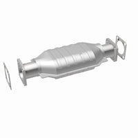 MagnaFlow California Direct Fit Catalytic Conv 75-82 Chevrolet LUV 1.8L / 86-91 Isuzu Trooper 2.3L