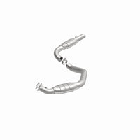 MagnaFlow Direct Fit Catalytic Converter 03-09 GM 2500/3500 Driver Side