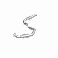 MagnaFlow Direct Fit Catalytic Converter 07-08 Express 2500 4.8L Driver Side