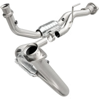 MagnaFlow Direct Fit Catalytic Converter 05-06 Jeep Grand Cherokee 3.7L Y-Pipe Assembly