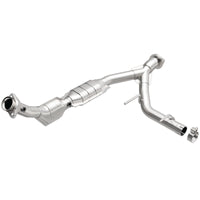 MagnaFlow Direct Fit Catalytic Converter 03-04 Ford Expedition 5.4L V8 Passenger Side