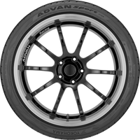 Yokohama Advan Sport V105 Tire - 275/40ZR19 105Y