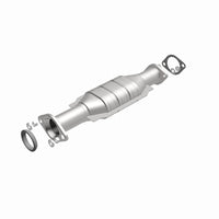 MagnaFlow Direct Fit Catalytic Converter 01-02 Montero 3.5L Rear