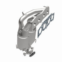 MagnaFlow Direct Fit Catalytic Converter 01-06 Toyota Highlander 2.4L